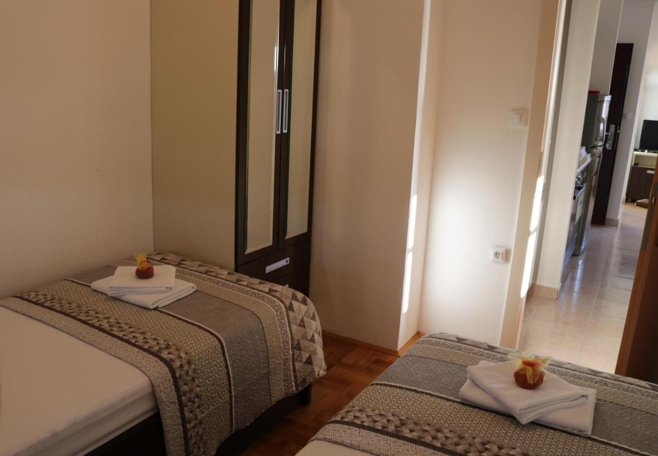 Apartments Marina Vodice Kültér fotó