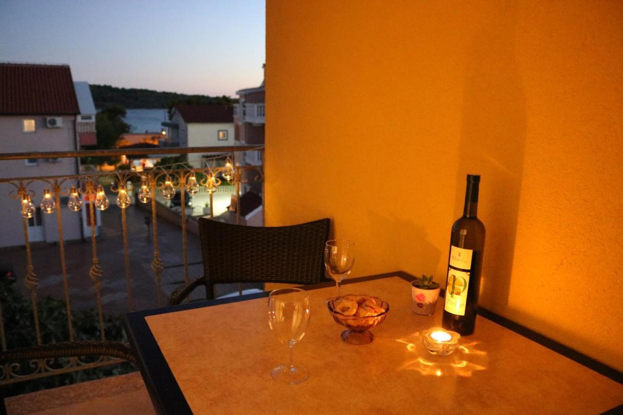 Apartments Marina Vodice Kültér fotó