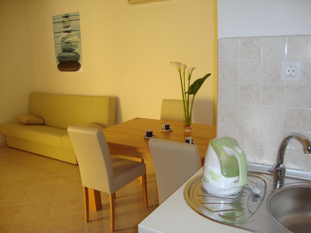 Apartments Marina Vodice Szoba fotó