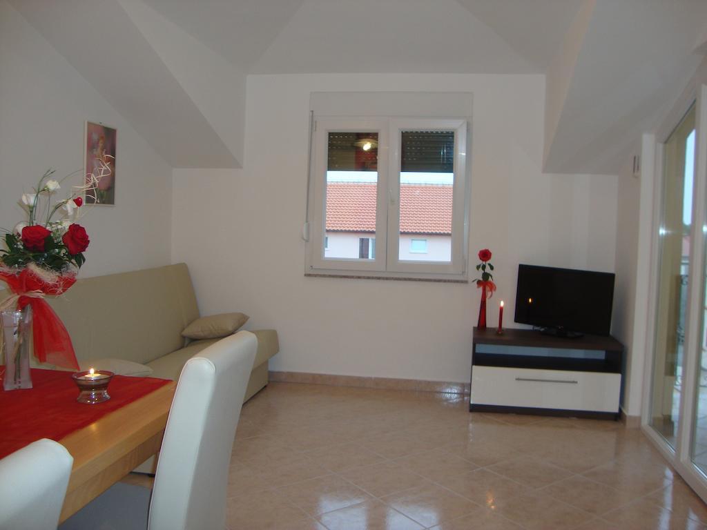 Apartments Marina Vodice Kültér fotó