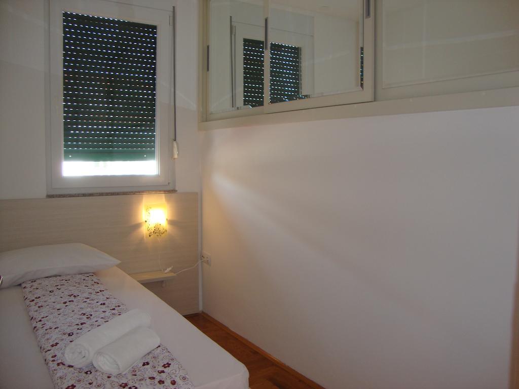 Apartments Marina Vodice Szoba fotó