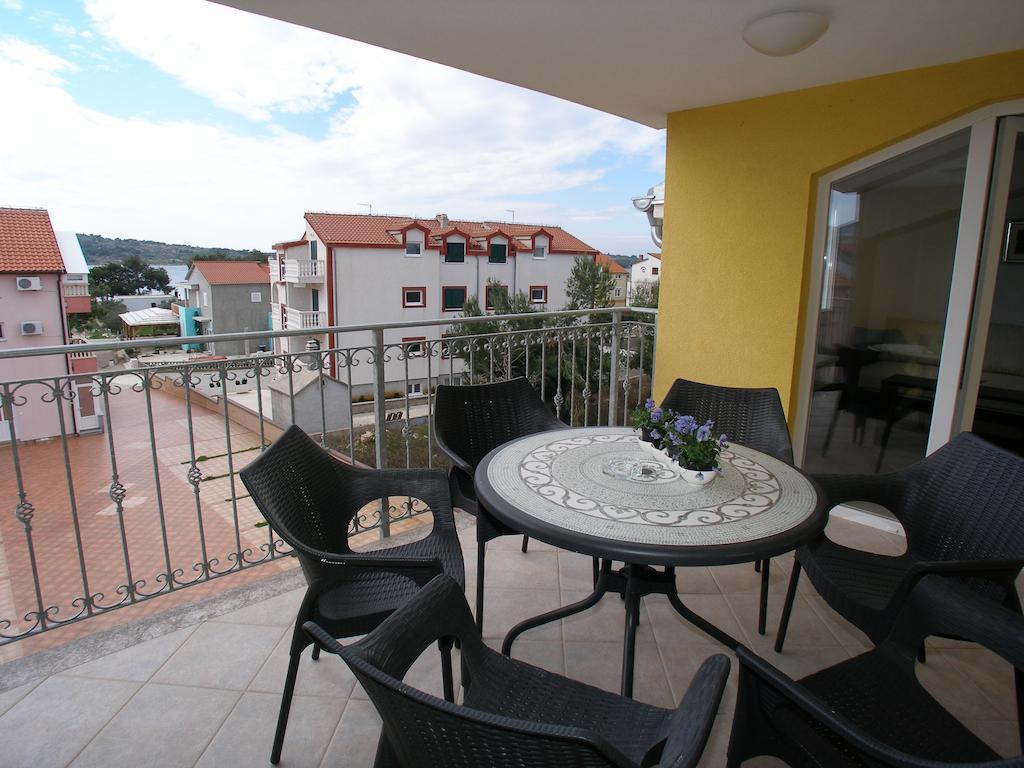 Apartments Marina Vodice Kültér fotó
